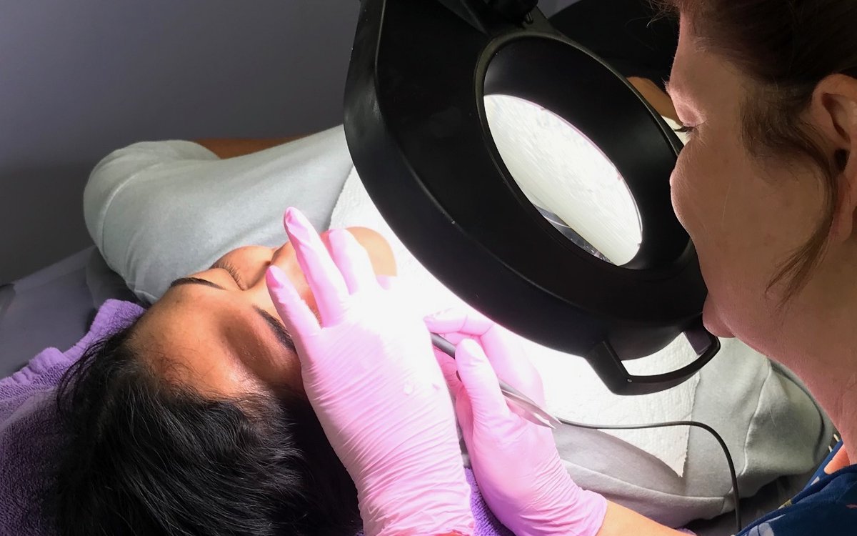 Training at the Dallas Institute of Electrolysis